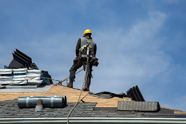 Professional Roofing technician working in Fort Rock, OR